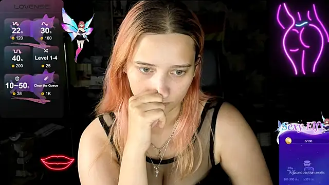 RachelPirce online show from July 12, 2026, 8:11 pm