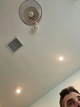 Snapshot of Strokeking4u chatting on January 10, 2026, 8:10 pm Strokeking4u online show from January 10, 2026, 8:10 pm