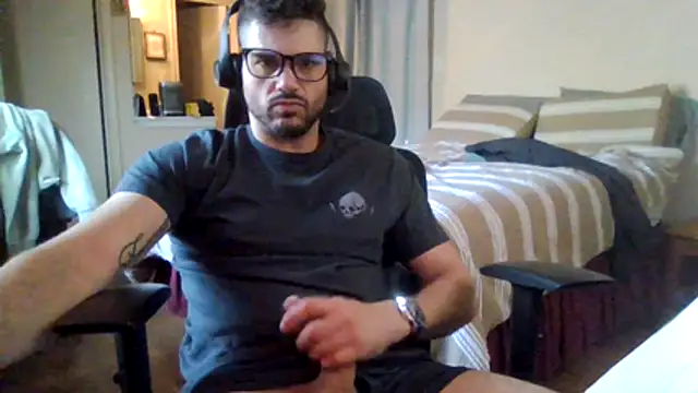 Strokeking4u online show from March 17, 2026, 7:17 pm