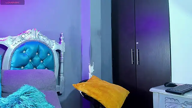 Snapshot of elizabeth_rosa21 chatting on January 27, 2025, 7:35 pm elizabeth rosa21 online show from January 27, 2025, 7:35 pm