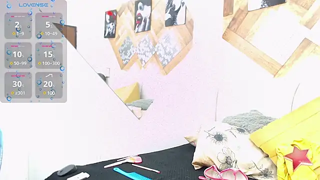 Snapshot of CamilosaOrtega chatting on February 24, 2025, 12:59 pm CamilosaOrtega online show from February 24, 2025, 12:59 pm