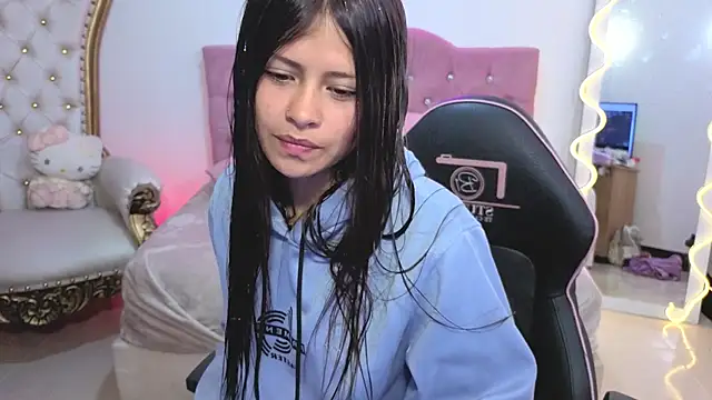 Snapshot of kittystart_tay chatting on September 30, 2025, 11:48 am kittystart tay online show from September 30, 2025, 11:48 am