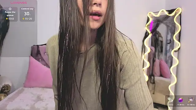 Snapshot of kittystart_tay chatting on October 19, 2025, 11:55 am kittystart tay online show from October 19, 2025, 11:55 am