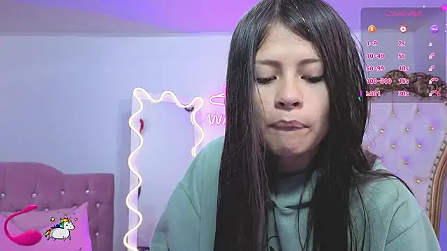 Snapshot of kittystart_tay chatting on November 25, 2025, 11:43 am kittystart tay online show from November 25, 2025, 11:43 am