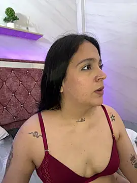 Snapshot of ladies_of_pleasure69 chatting on April 29, 2026, 5:30 pm ladies of pleasure69 online show from April 29, 2026, 5:30 pm