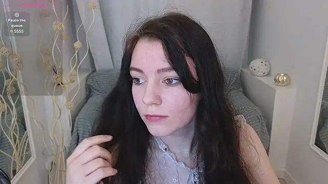 Snapshot of Lana__Cute_ chatting on January 29, 2025, 2:21 pm Lana Cute online show from January 29, 2025, 2:21 pm