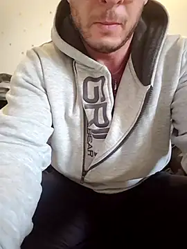 jourdinio13 online show from February 28, 2026, 11:22 am