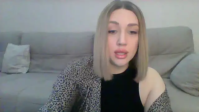 Snapshot of VickyLove047 chatting on February 5, 2025, 7:18 am VickyLove047 online show from February 5, 2025, 7:18 am