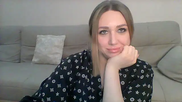 Snapshot of VickyLove047 chatting on February 9, 2025, 2:40 pm VickyLove047 online show from February 9, 2025, 2:40 pm