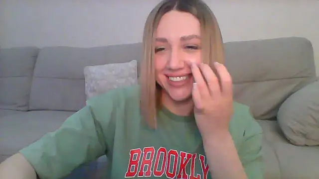 Snapshot of VickyLove047 chatting on February 27, 2025, 6:07 am VickyLove047 online show from February 27, 2025, 6:07 am