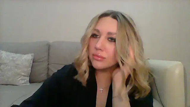 Snapshot of VickyLove047 chatting on September 17, 2025, 4:08 pm VickyLove047 online show from September 17, 2025, 4:08 pm
