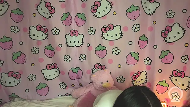 Snapshot of pink_pikachu_ chatting on March 31, 2026, 5:13 pm pink pikachu online show from March 31, 2026, 5:13 pm