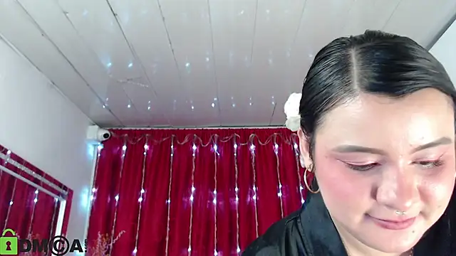 Snapshot of CassandraBaby_ chatting on March 18, 2025, 11:42 pm CassandraBaby online show from March 18, 2025, 11:42 pm