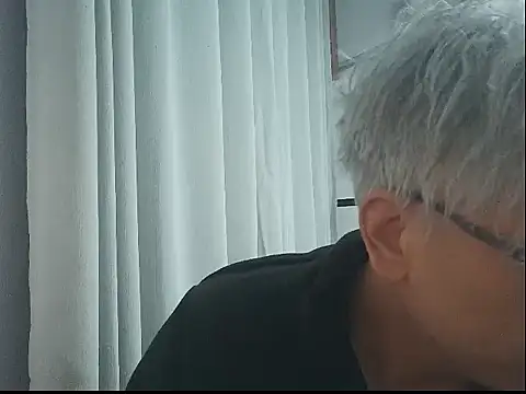 leoUSIR online show from March 7, 2026, 7:11 pm