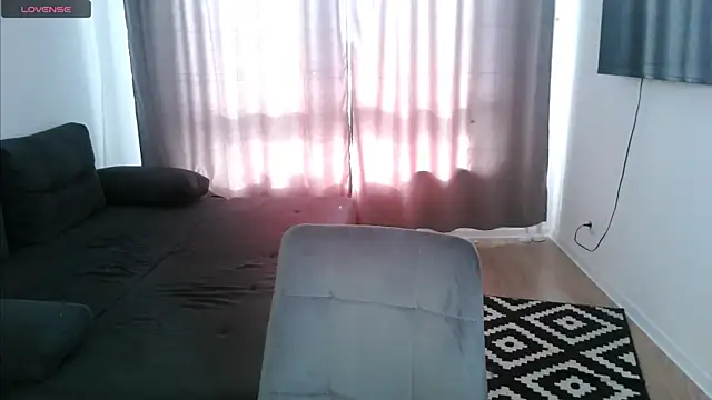 Snapshot of tender_kiitty chatting on July 28, 2026, 2:57 pm tender kiitty online show from July 28, 2026, 2:57 pm