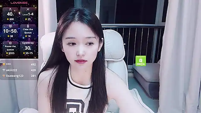 CN-Babycat online show from March 11, 2025, 2:43 am