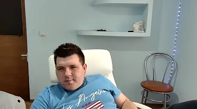 Snapshot of JasonJacks chatting on February 26, 2025, 10:26 am JasonJacks online show from February 26, 2025, 10:26 am