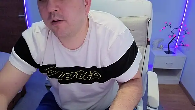 Snapshot of JasonJacks chatting on November 27, 2025, 3:58 pm JasonJacks online show from November 27, 2025, 3:58 pm