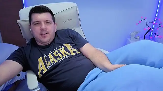 Snapshot of JasonJacks chatting on December 1, 2025, 5:07 pm JasonJacks online show from December 1, 2025, 5:07 pm