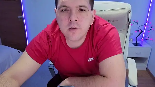 Snapshot of JasonJacks chatting on December 2, 2025, 6:41 am JasonJacks online show from December 2, 2025, 6:41 am