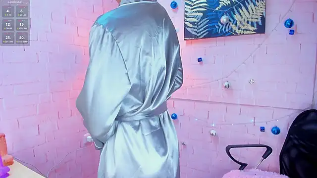 JACK BLOSSOM  online show from December 19, 2024, 3:08 pm