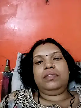 sunita-doll online show from October 19, 2025, 6:52 pm