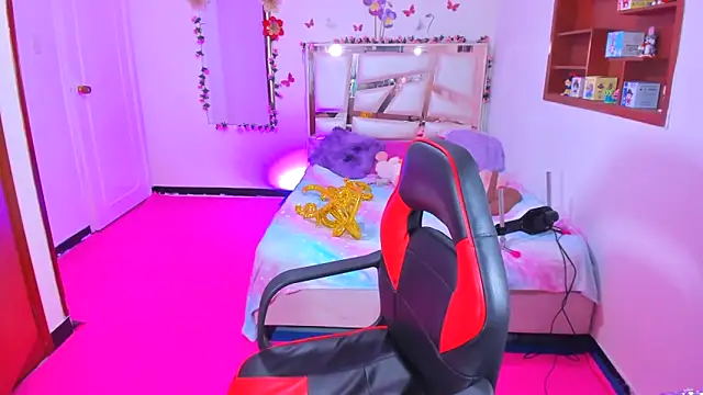 perlabeautiful online show from March 9, 2026, 11:31 pm