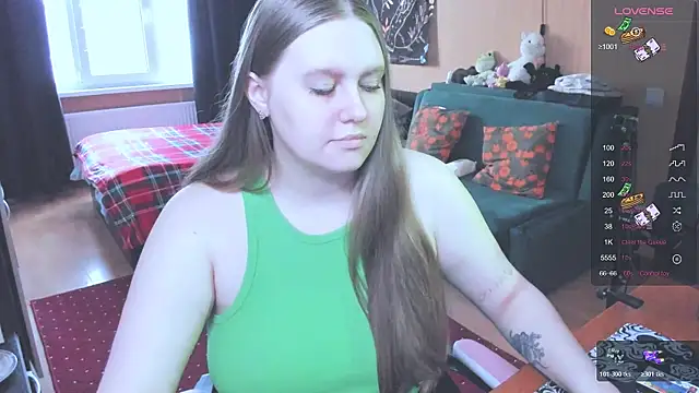 Snapshot of Alice_Dreamgirl_ chatting on January 6, 2026, 9:13 am Alice Dreamgirl online show from January 6, 2026, 9:13 am