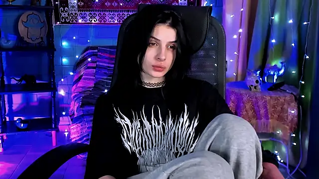 JadeCastle  online show from February 10, 2026, 4:22 pm