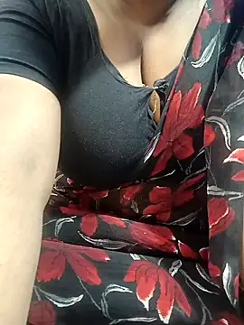 Snapshot of Hot-Manshi2 chatting on December 3, 2025, 7:23 pm Hot-Manshi2 online show from December 3, 2025, 7:23 pm