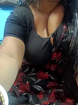 Snapshot of Hot-Manshi2 chatting on December 15, 2025, 6:56 pm Hot-Manshi2 online show from December 15, 2025, 6:56 pm