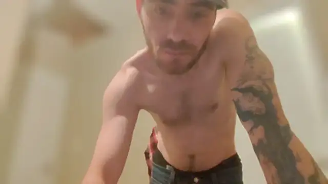 Huntzg23 online show from January 14, 2026, 6:46 pm