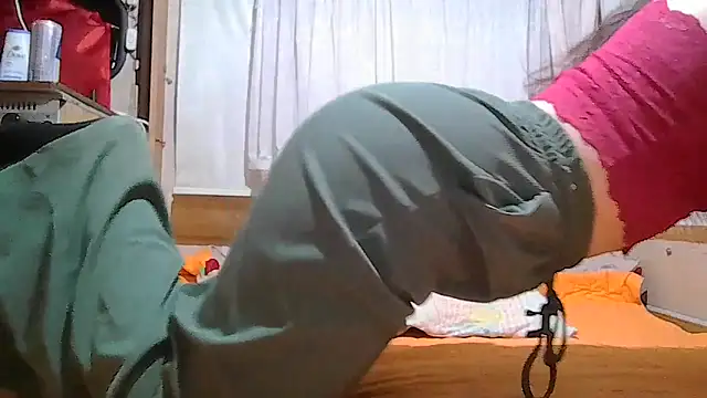 Snapshot of Eleni_Pappa chatting on May 17, 2026, 8:05 pm Eleni Pappa online show from May 17, 2026, 8:05 pm