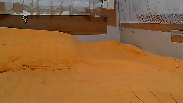 Snapshot of Eleni_Pappa chatting on June 19, 2026, 8:23 pm Eleni Pappa online show from June 19, 2026, 8:23 pm