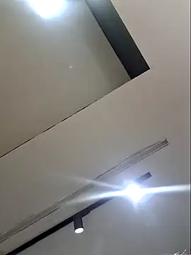 Leinad27 online show from March 2, 2026, 9:32 pm