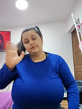 Miss balloonsmila online show from December 4, 2025, 3:05 am