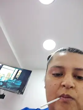 Miss balloonsmila online show from December 4, 2025, 7:00 pm