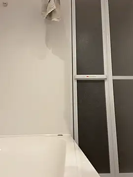 Snapshot of kuma0908 chatting on April 13, 2026, 8:42 am kuma0908 online show from April 13, 2026, 8:42 am