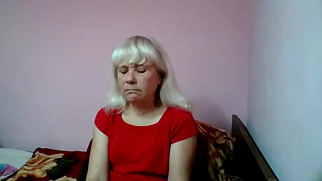 sakura blonde online show from November 26, 2025, 10:11 pm