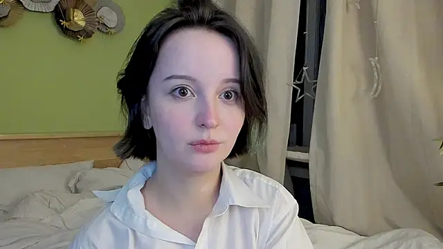 bumble bee online show from February 21, 2026, 5:58 pm