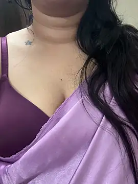 Snapshot of Akhi_Akshaya chatting on December 20, 2024, 4:53 am Akhi Akshaya online show from December 20, 2024, 4:53 am