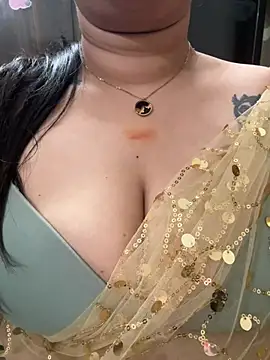 Snapshot of Akhi_Akshaya chatting on December 27, 2024, 10:45 am Akhi Akshaya online show from December 27, 2024, 10:45 am