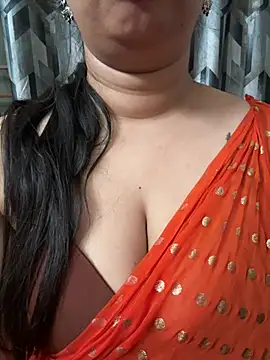 Snapshot of Akhi_Akshaya chatting on January 6, 2025, 11:52 pm Akhi Akshaya online show from January 6, 2025, 11:52 pm