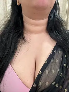 Snapshot of Akhi_Akshaya chatting on January 25, 2025, 12:06 am Akhi Akshaya online show from January 25, 2025, 12:06 am