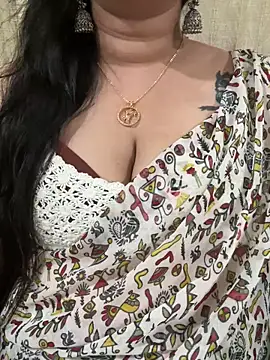 Snapshot of Akhi_Akshaya chatting on February 8, 2025, 9:25 pm Akhi Akshaya online show from February 8, 2025, 9:25 pm