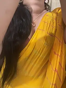 Snapshot of Akhi_Akshaya chatting on February 9, 2025, 6:37 pm Akhi Akshaya online show from February 9, 2025, 6:37 pm