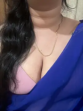 Snapshot of Akhi_Akshaya chatting on February 15, 2025, 5:50 pm Akhi Akshaya online show from February 15, 2025, 5:50 pm