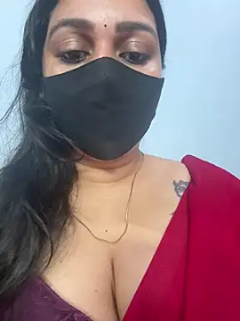 Snapshot of Akhi_Akshaya chatting on February 17, 2025, 7:42 pm Akhi Akshaya online show from February 17, 2025, 7:42 pm