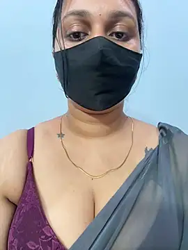 Snapshot of Akhi_Akshaya chatting on February 20, 2025, 5:18 pm Akhi Akshaya online show from February 20, 2025, 5:18 pm