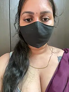 Snapshot of Akhi_Akshaya chatting on February 22, 2025, 10:51 am Akhi Akshaya online show from February 22, 2025, 10:51 am